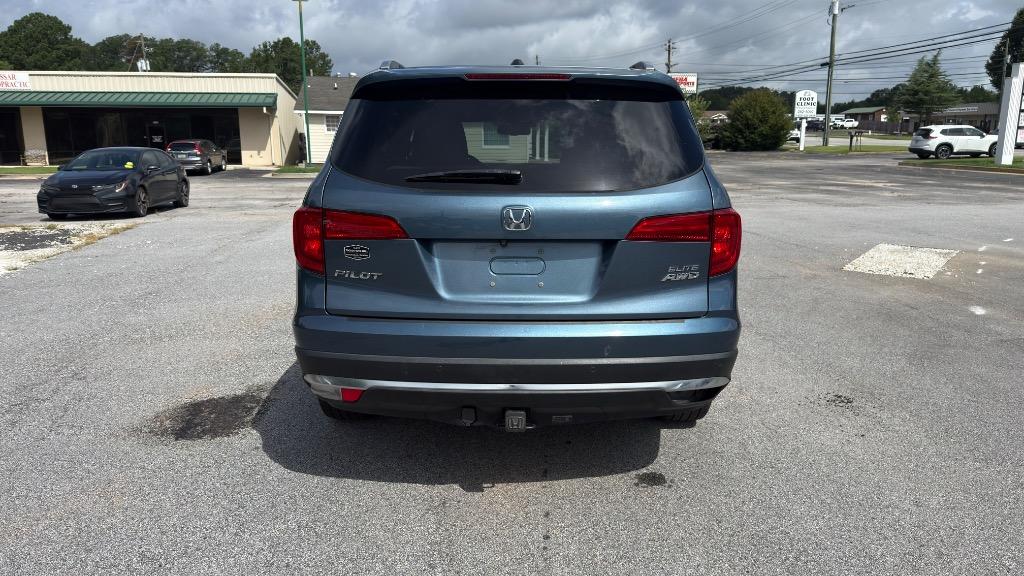 2018 Honda Pilot - $18,995