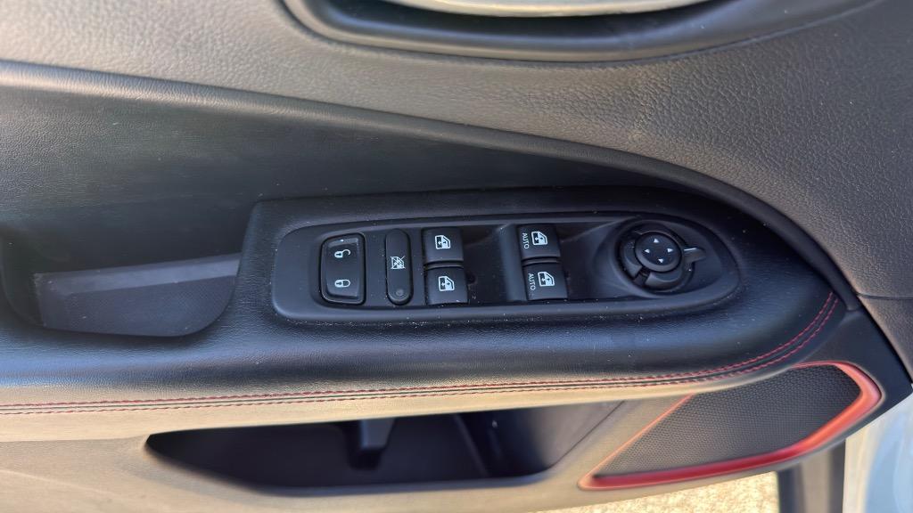 2018 Jeep Compass - $14,995