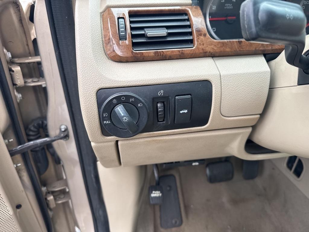 2007 Ford Five Hundred SEL photo
