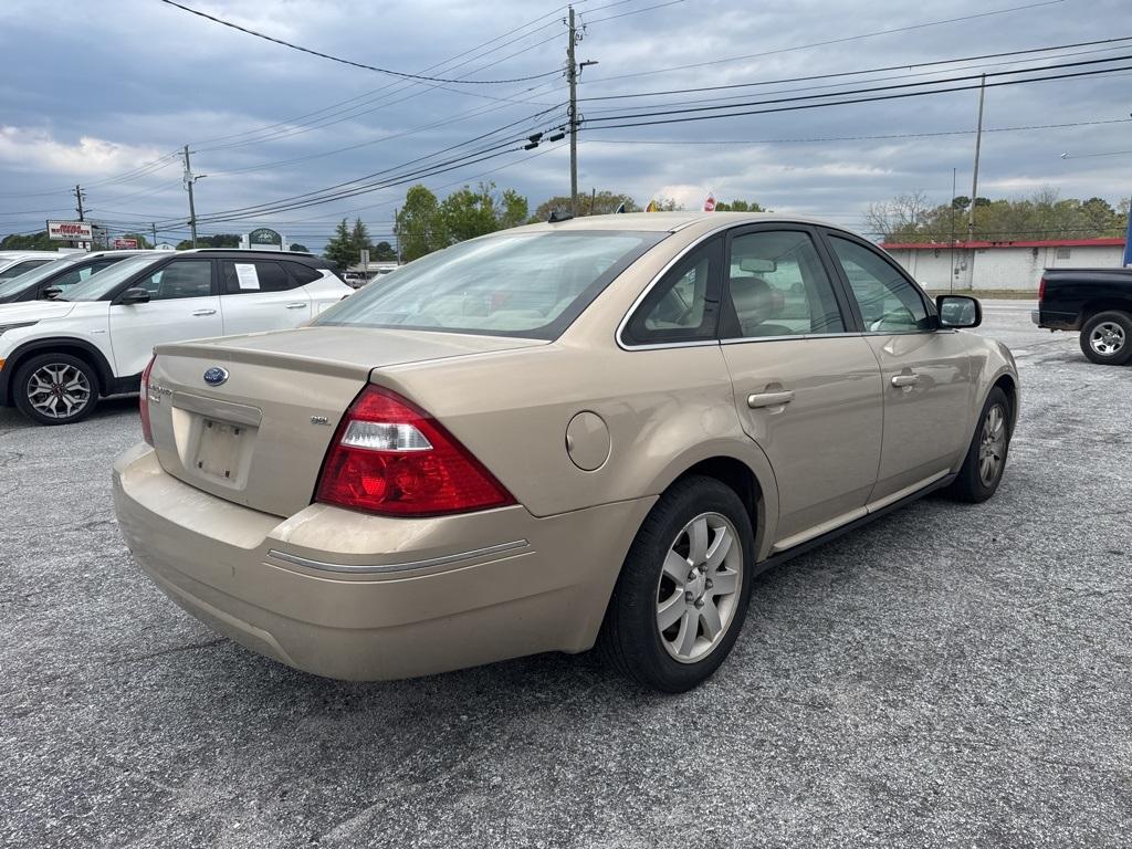 2007 Ford Five Hundred SEL photo