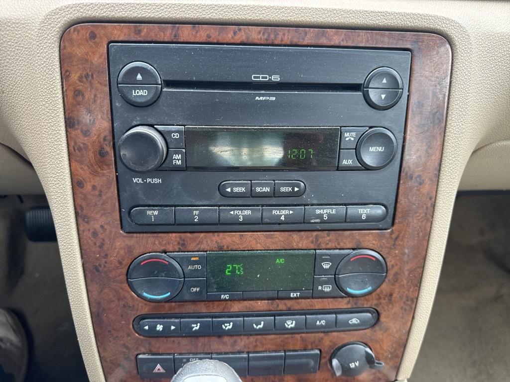 2007 Ford Five Hundred SEL photo
