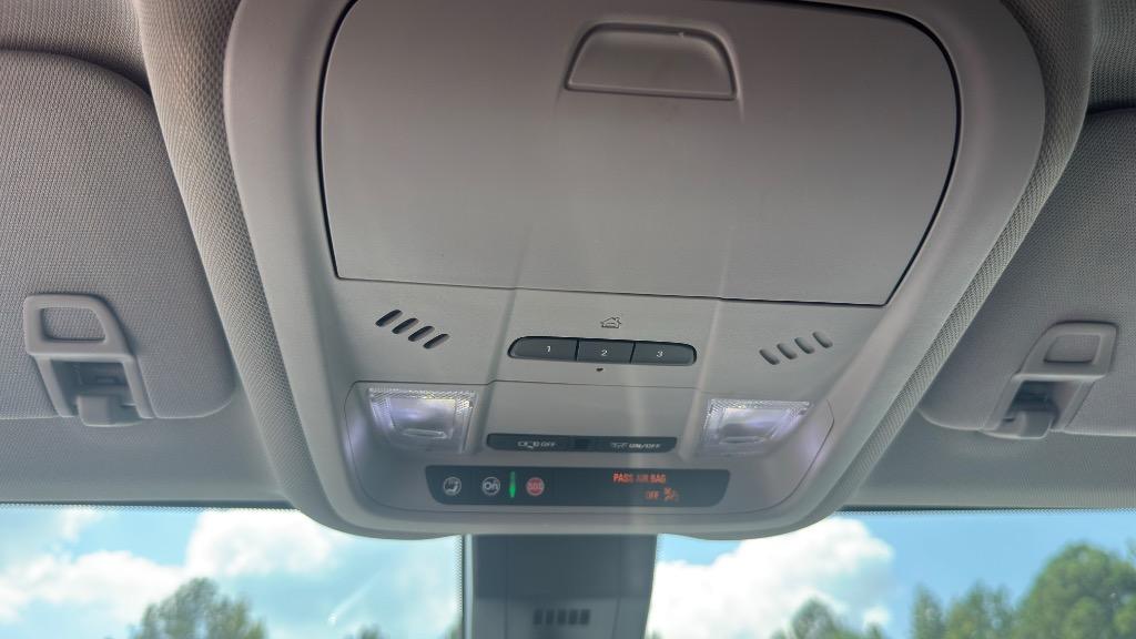 2020 Chevrolet Equinox - $13,995