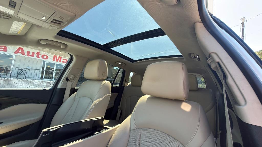2020 Buick Envision - $17,995