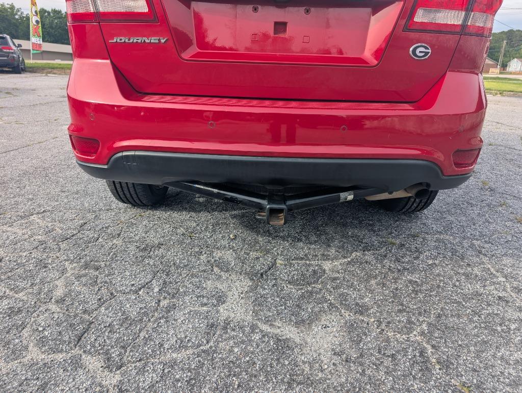 2018 Dodge Journey - $7,995
