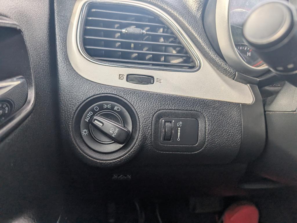 2018 Dodge Journey - $7,995