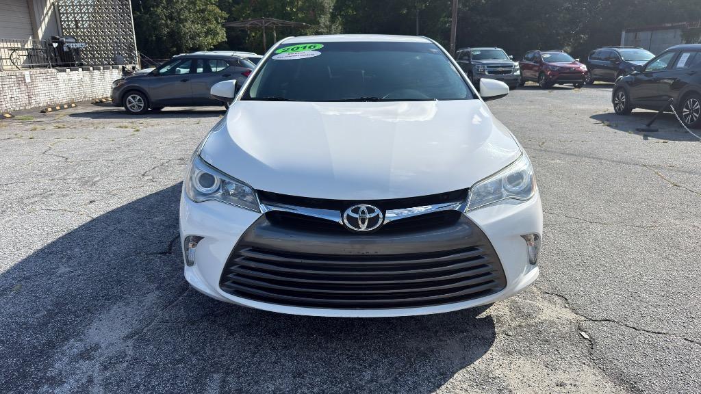 2016 Toyota Camry - $14,995