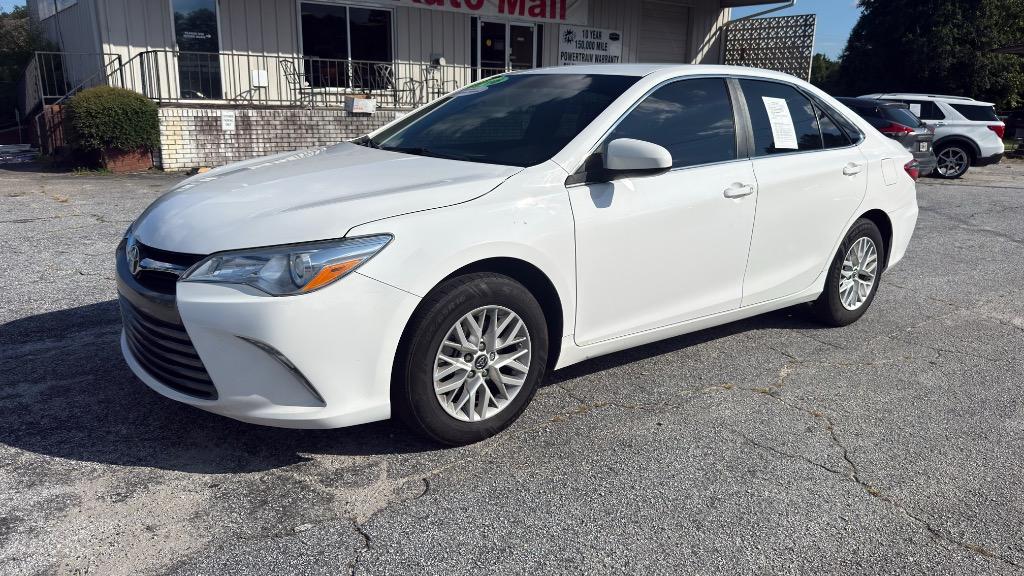 2016 Toyota Camry - $14,995