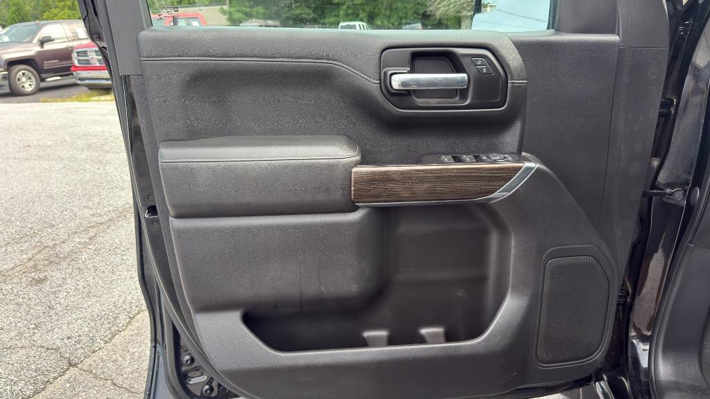 2019 Chevrolet Silverado - $32,995