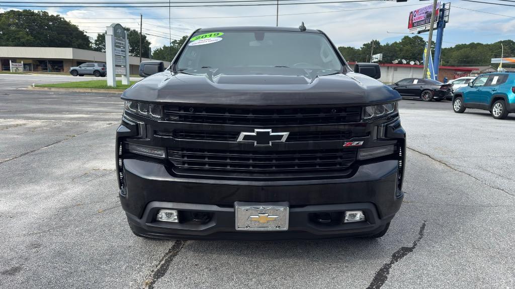 2019 Chevrolet Silverado - $32,995