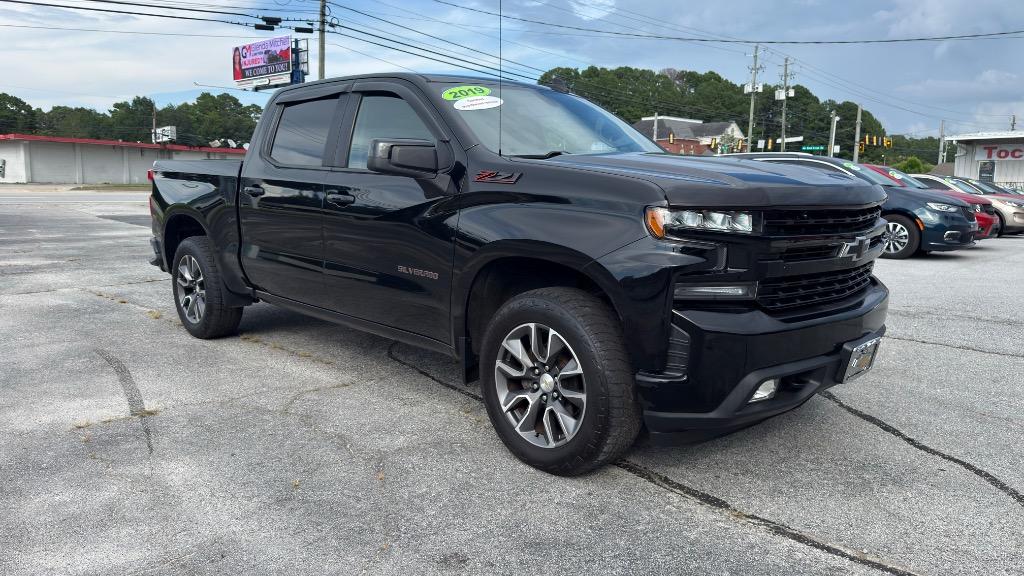 2019 Chevrolet Silverado - $32,995