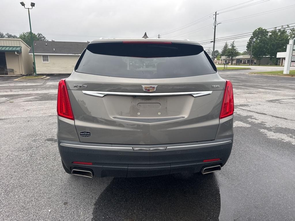 2017 Cadillac XT5 photo
