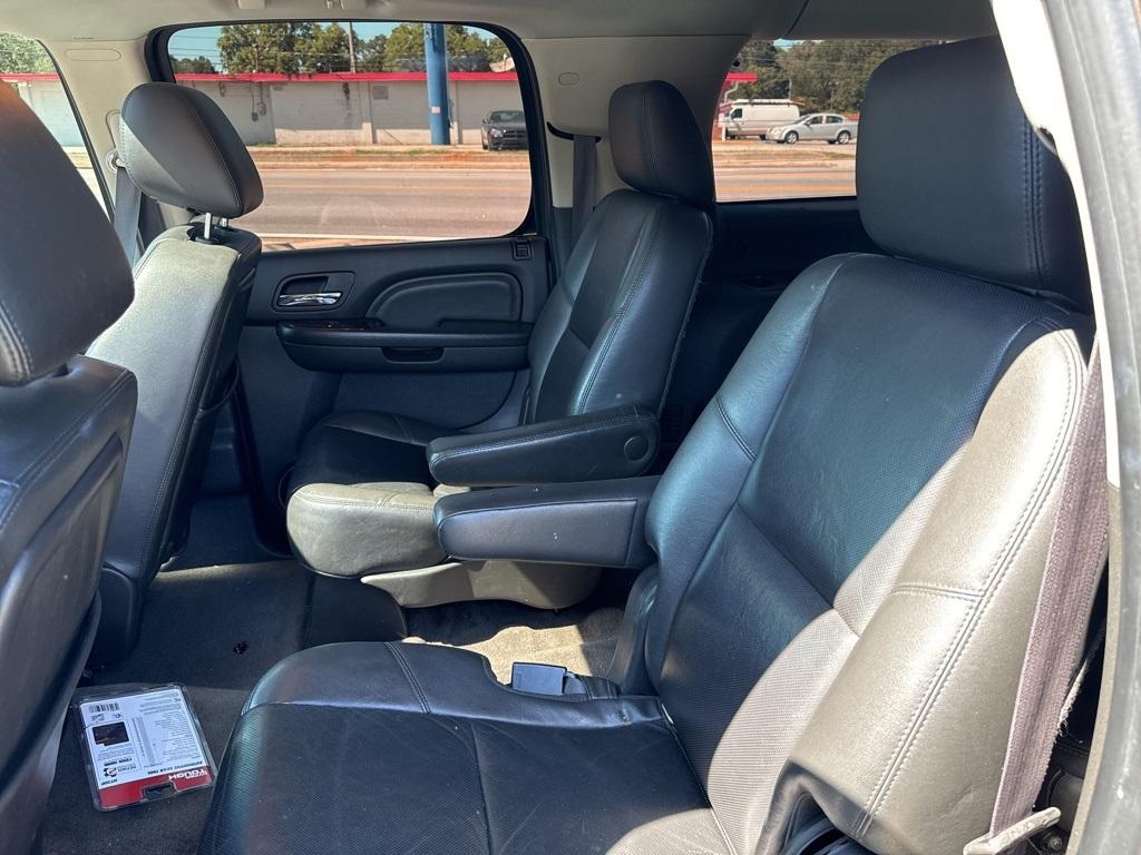 2011 GMC Yukon XL Denali photo