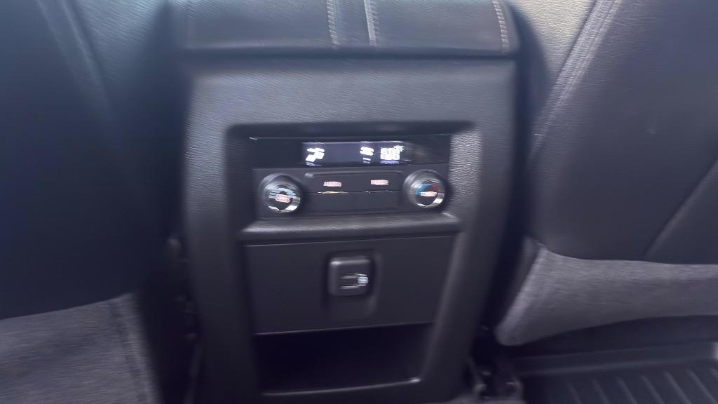 2023 Chevrolet Traverse - $32,995