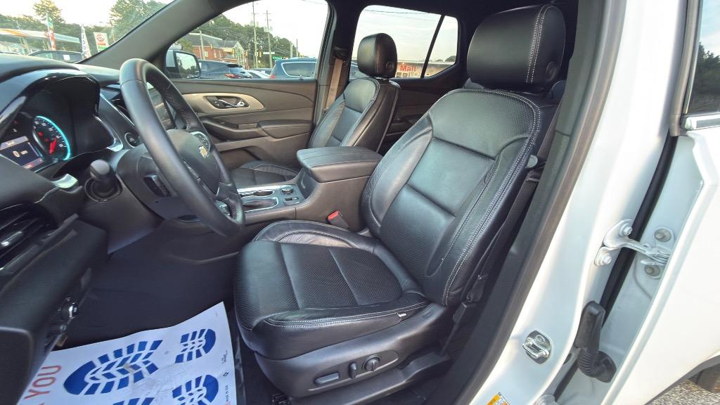 2023 Chevrolet Traverse - $32,995