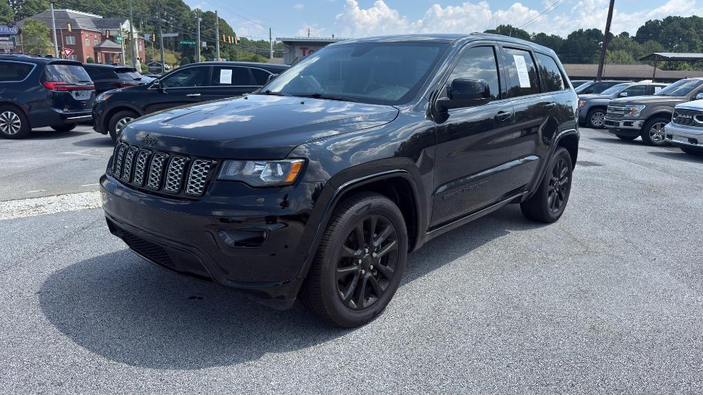 2020 Jeep Cherokee - $19,995