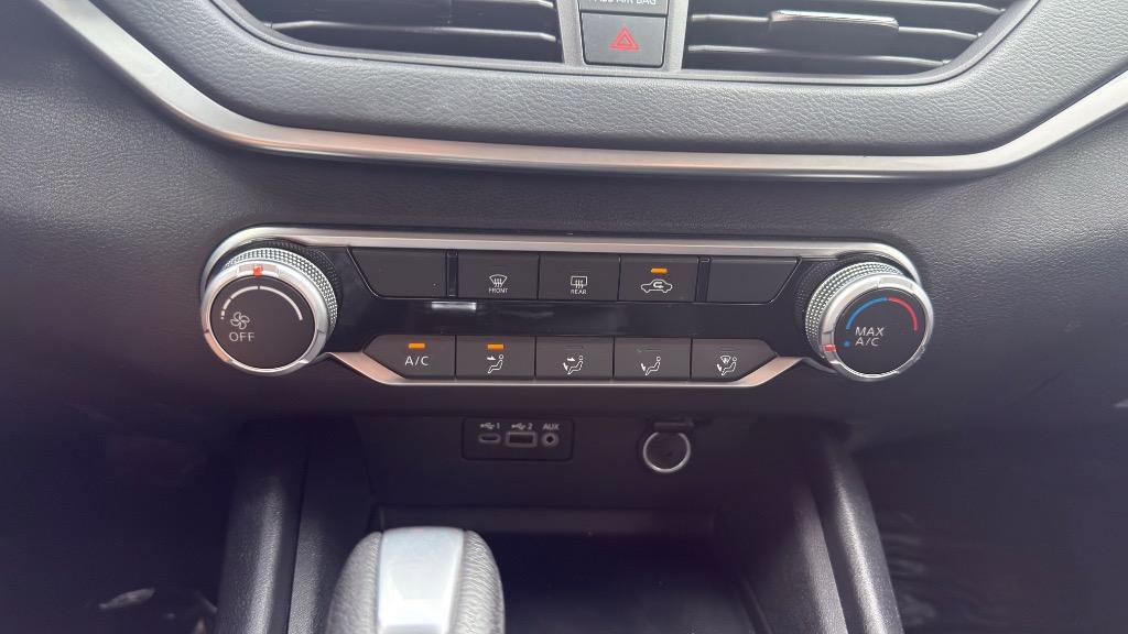 2022 Nissan Altima - $15,995
