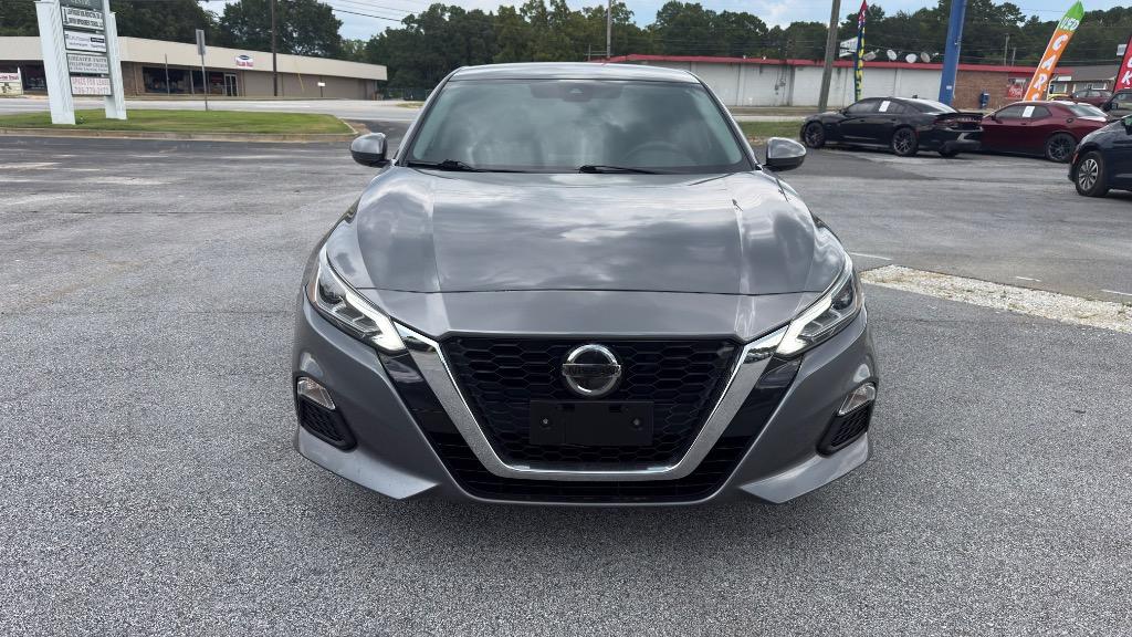 2022 Nissan Altima - $15,995