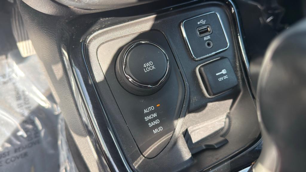 2018 Jeep Compass - $14,995