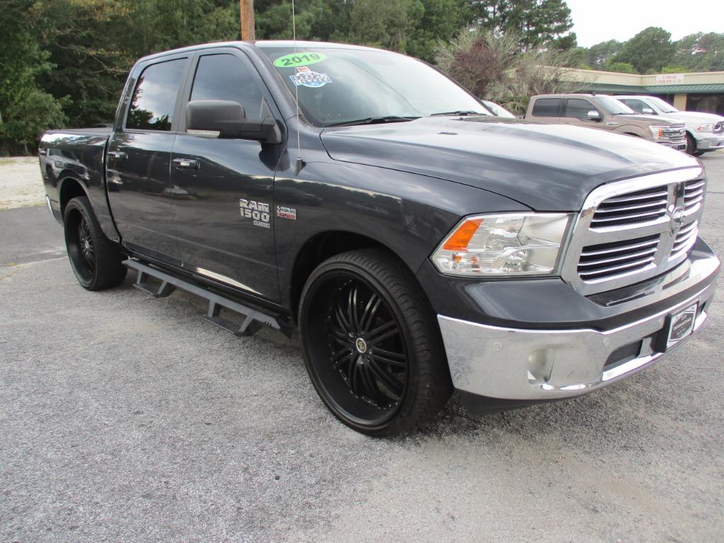 2019 Ram 1500 - $19,995