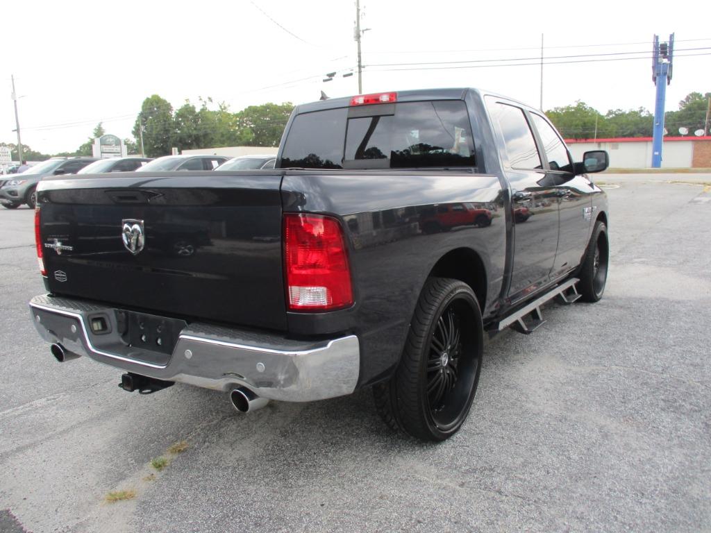 2019 Ram 1500 - $19,995