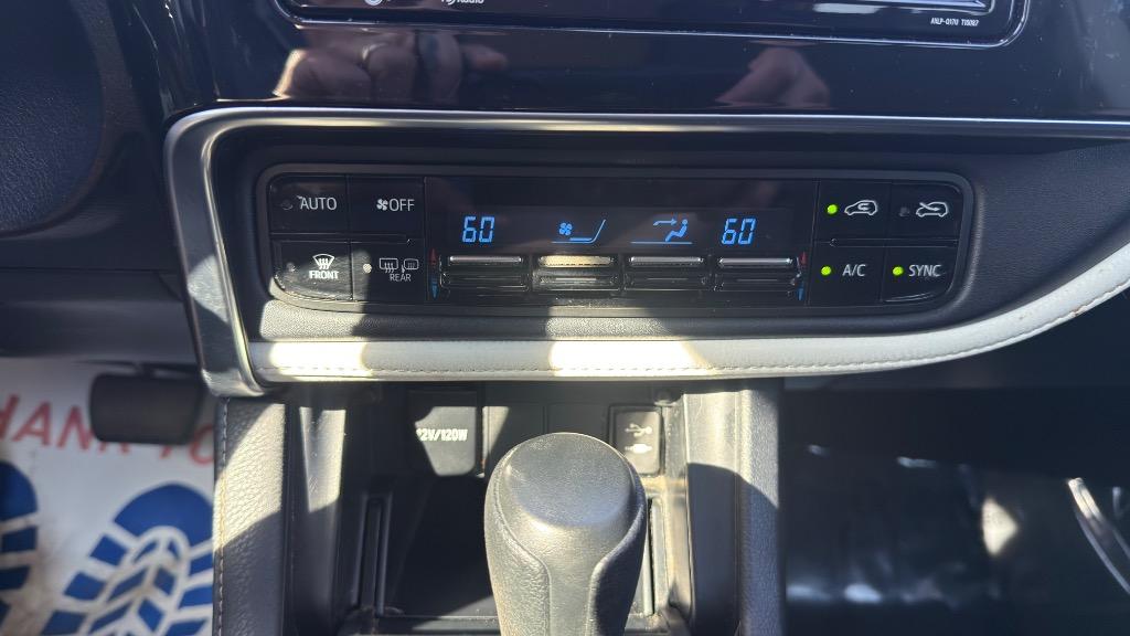 2017 Toyota Corolla - $13,995