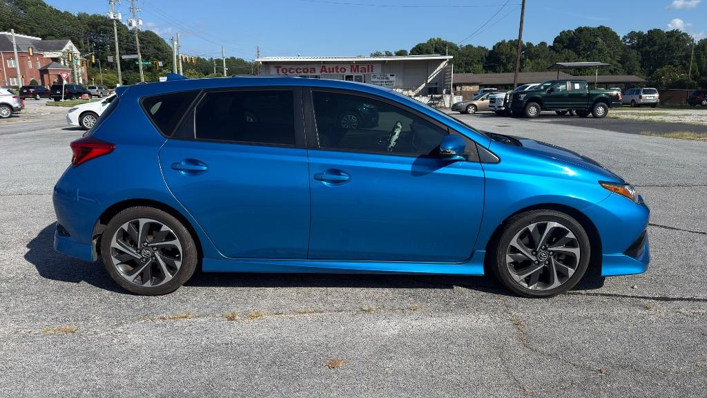 2017 Toyota Corolla - $13,995