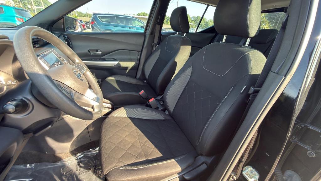 2019 Nissan Kicks - $9,995