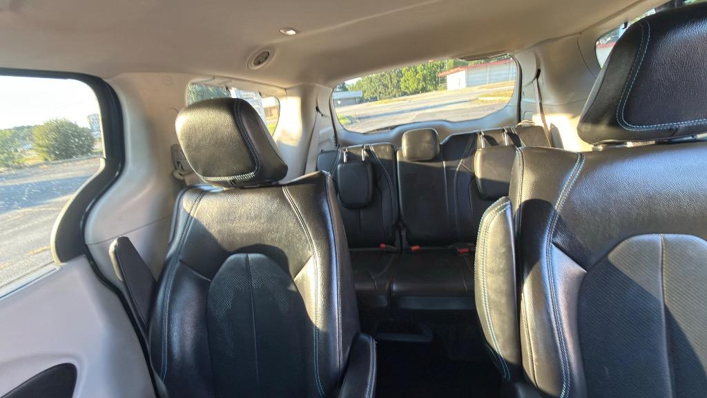 2021 Chrysler Pacifica - $18,995