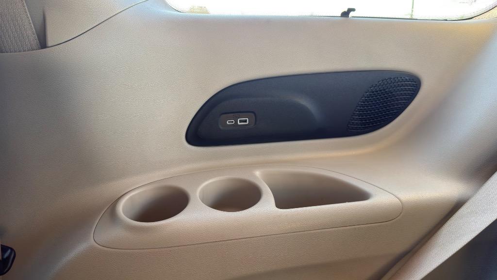 2021 Chrysler Pacifica - $18,995