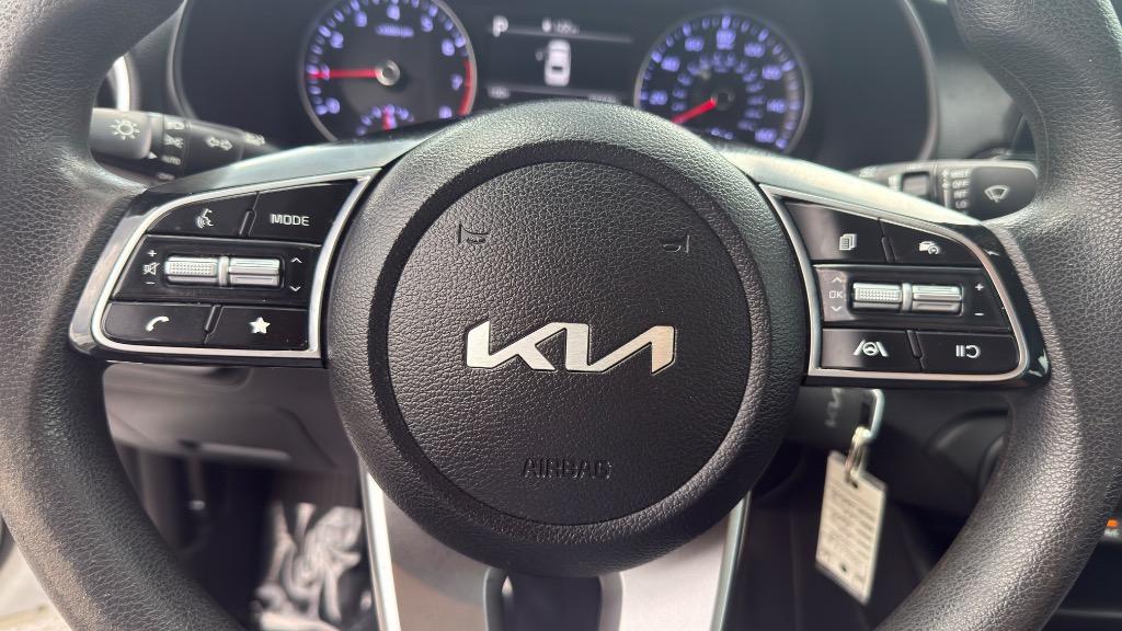 2024 Kia Forte - $17,995