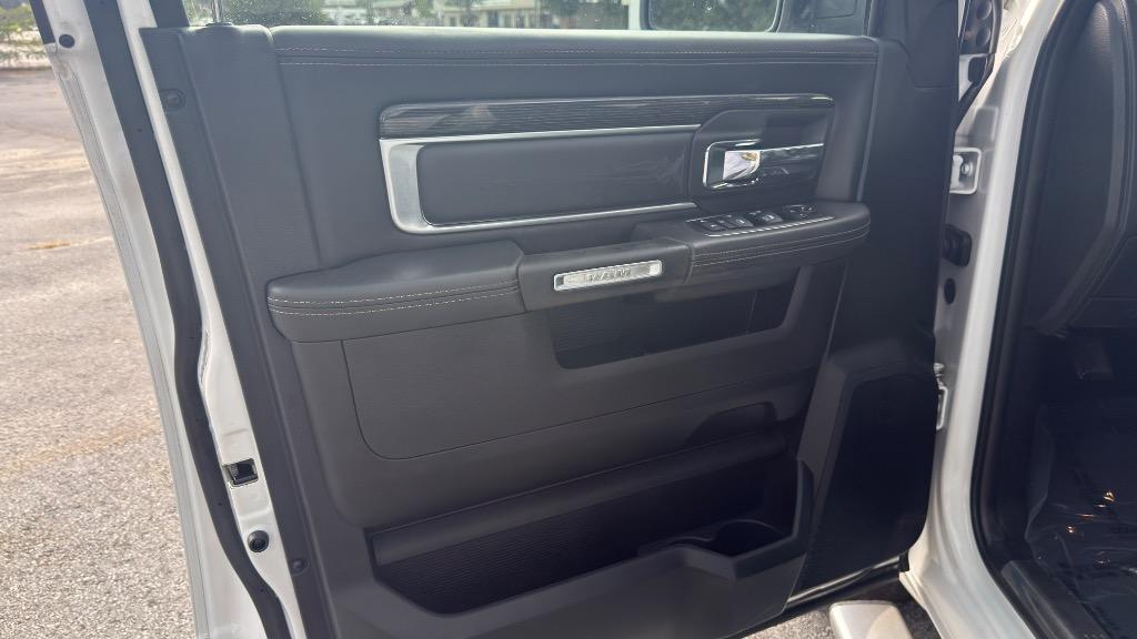 2017 Ram 1500 - $24,995