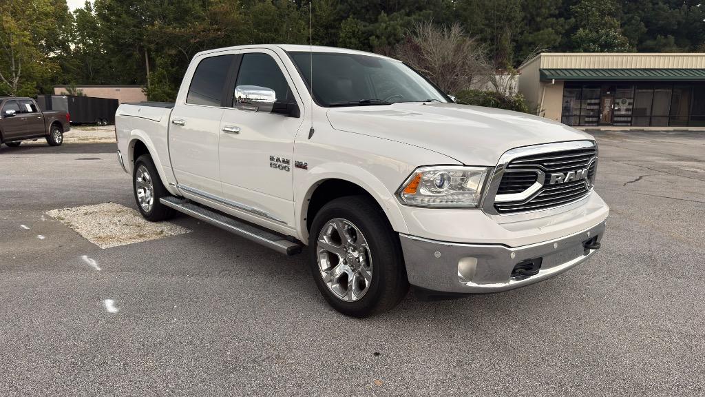 2017 Ram 1500 - $24,995