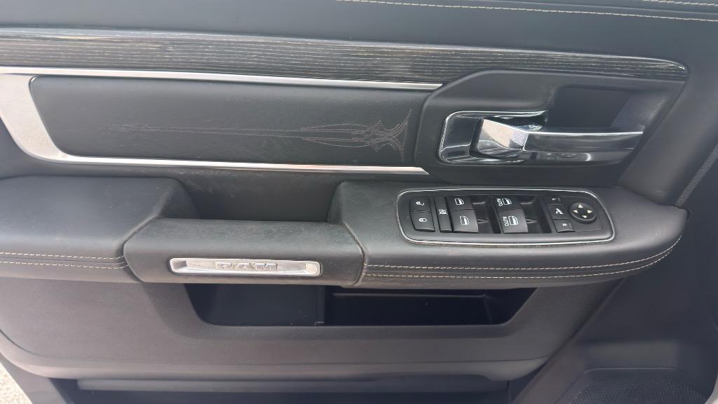 2017 Ram 1500 - $24,995