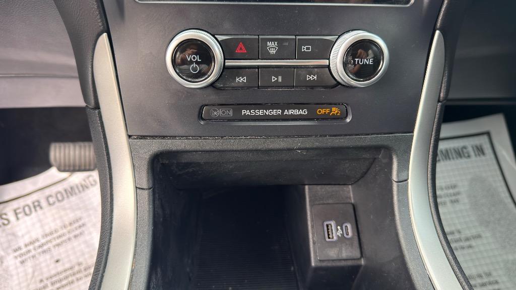 2021 Ford Edge - $13,995