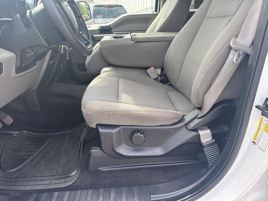 2020 Ford F-150 XLT photo