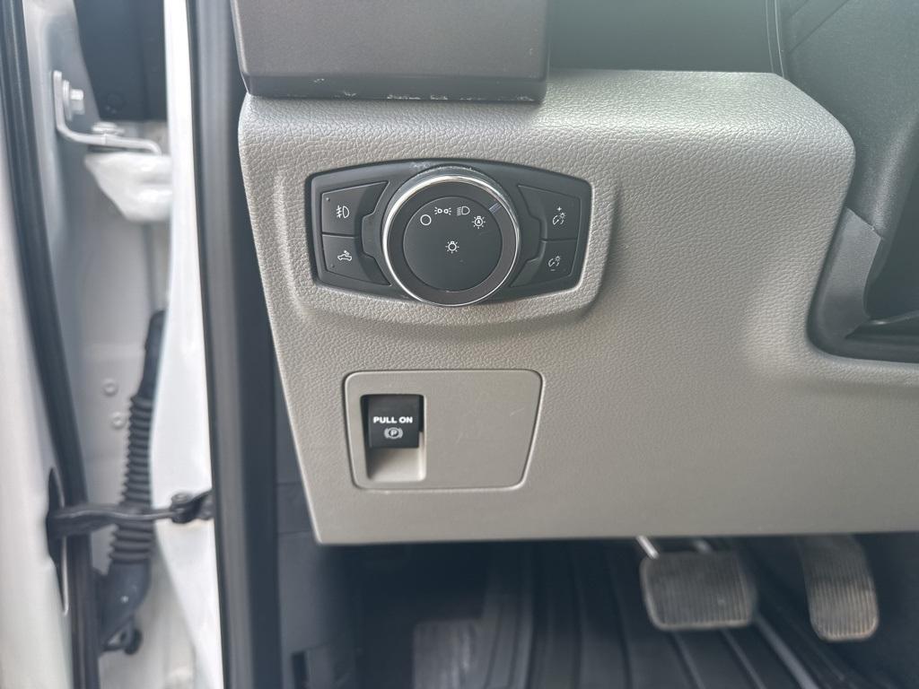 2020 Ford F-150 XLT photo