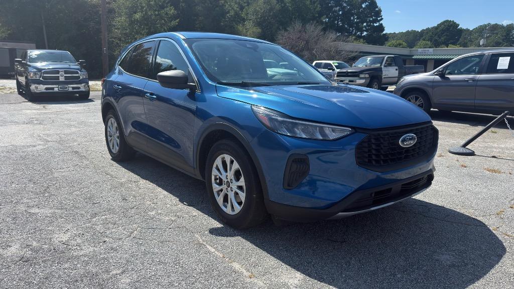 2023 Ford Escape - $16,995