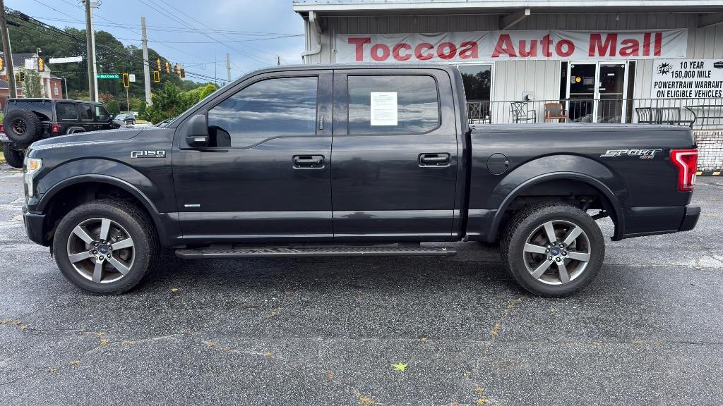 2015 Ford F150 - $17,995