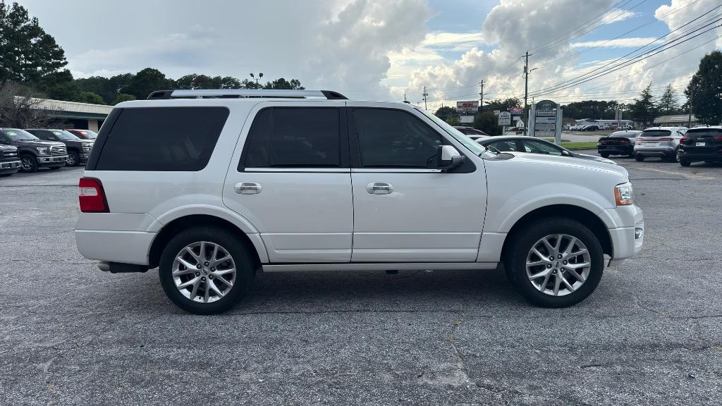2017 Ford Expedition - $14,995