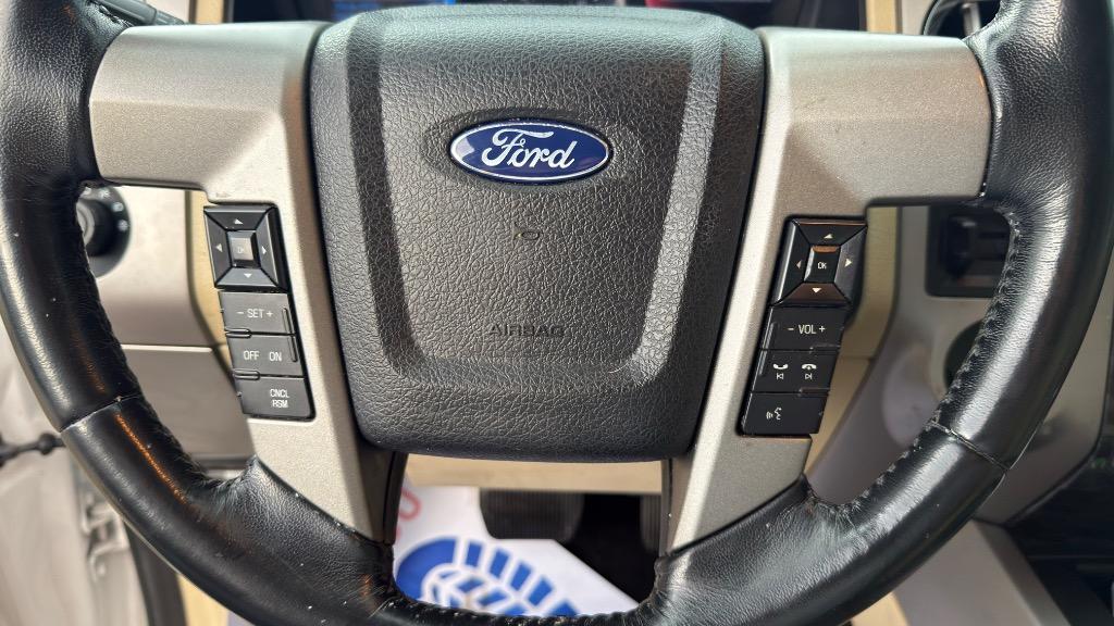 2017 Ford Expedition - $14,995