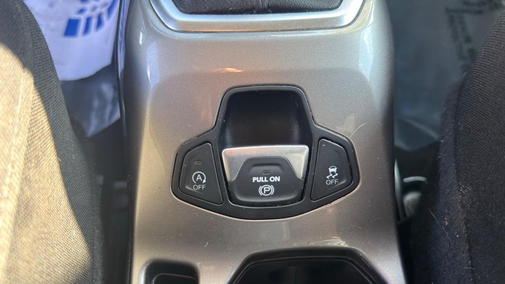 2022 Jeep Renegade - $15,995