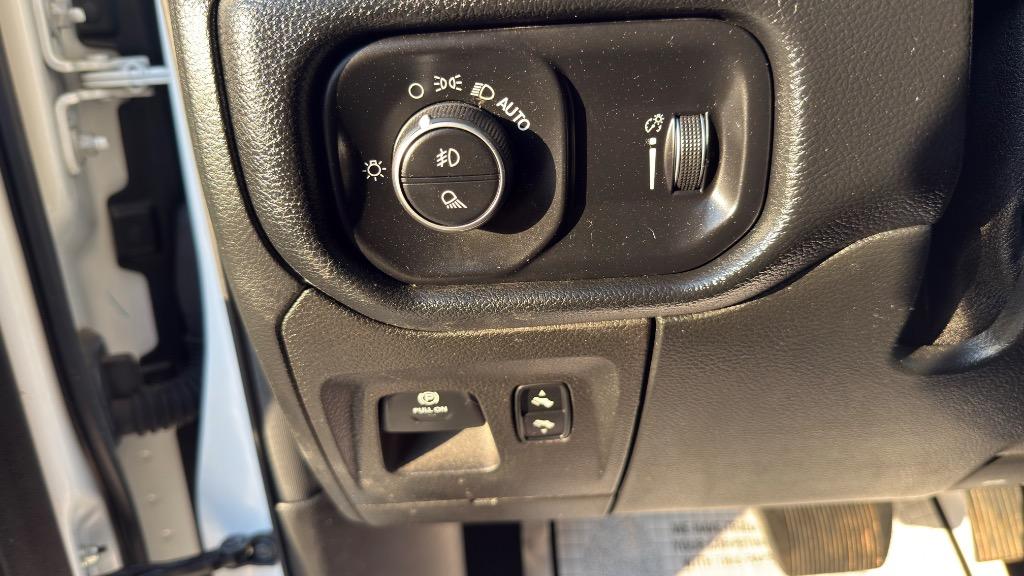 2020 Ram 1500 - $27,995