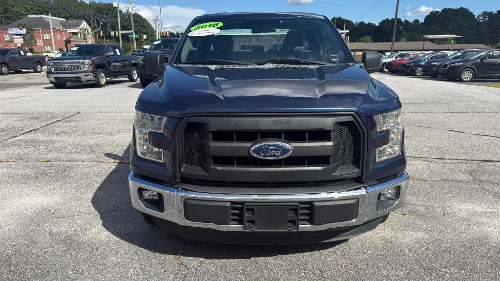 2016 Ford F150 - $15,995