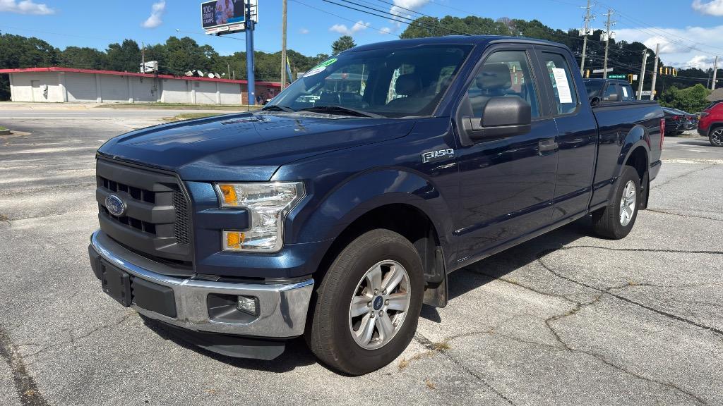 2016 Ford F150 - $15,995