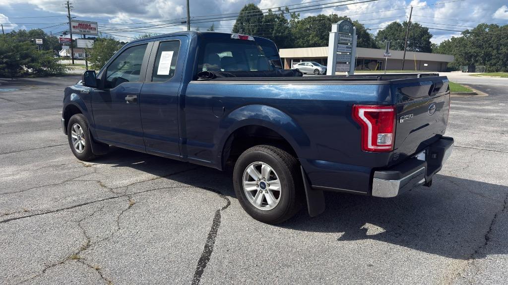 2016 Ford F150 - $15,995