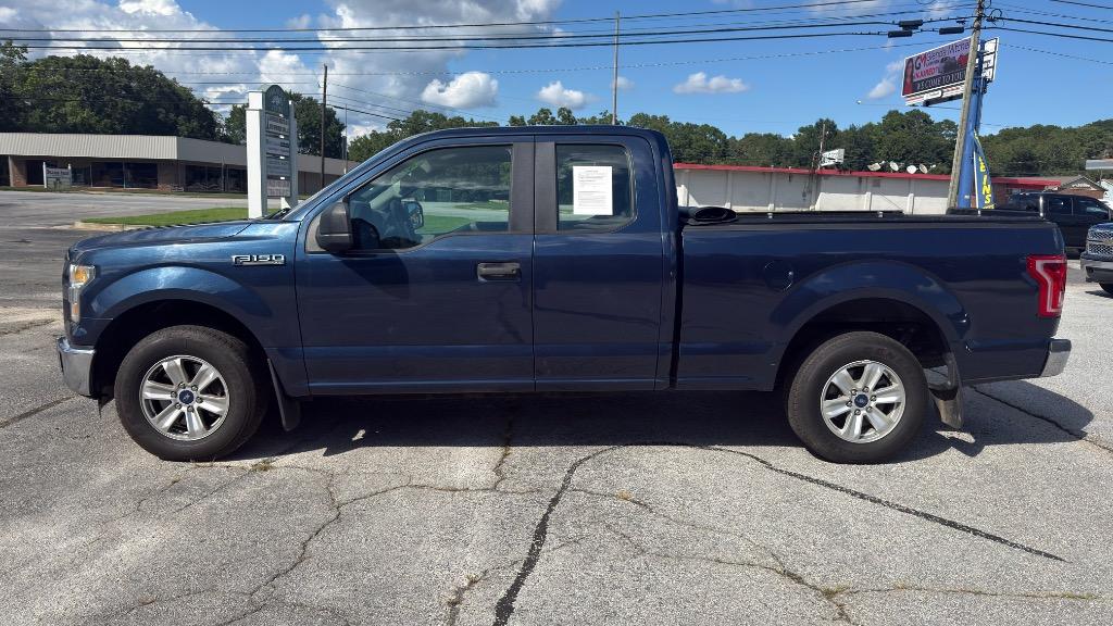 2016 Ford F150 - $15,995
