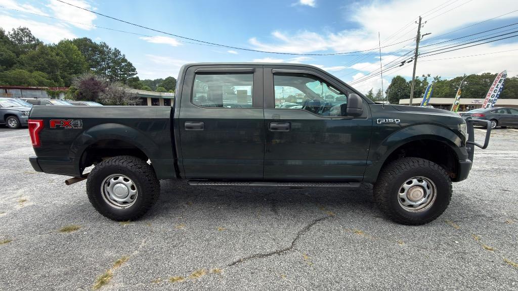 2016 Ford F150 - $22,995