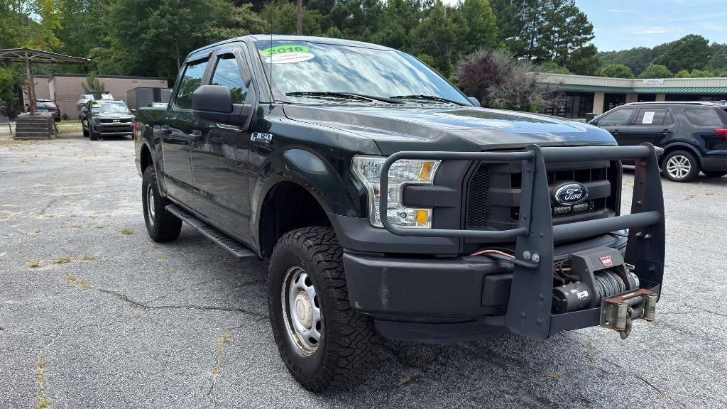 2016 Ford F150 - $22,995