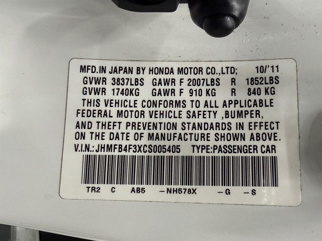 2012 Honda Civic Hybrid w/Leather w/Navi photo