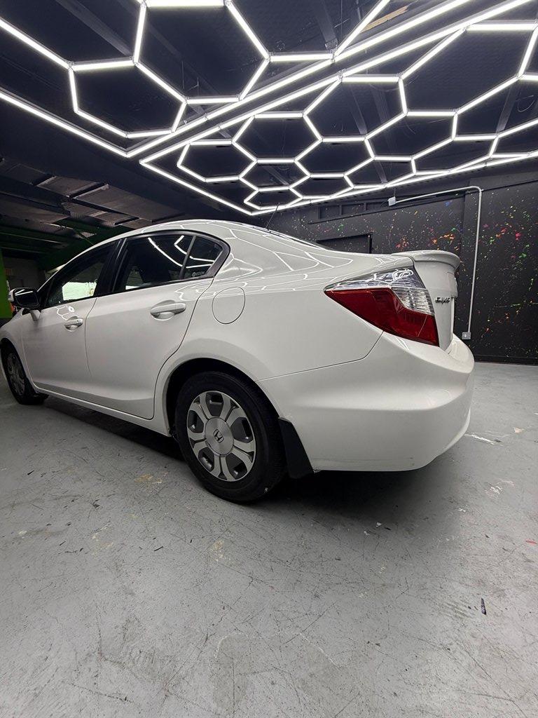 2012 Honda Civic Hybrid w/Leather w/Navi photo